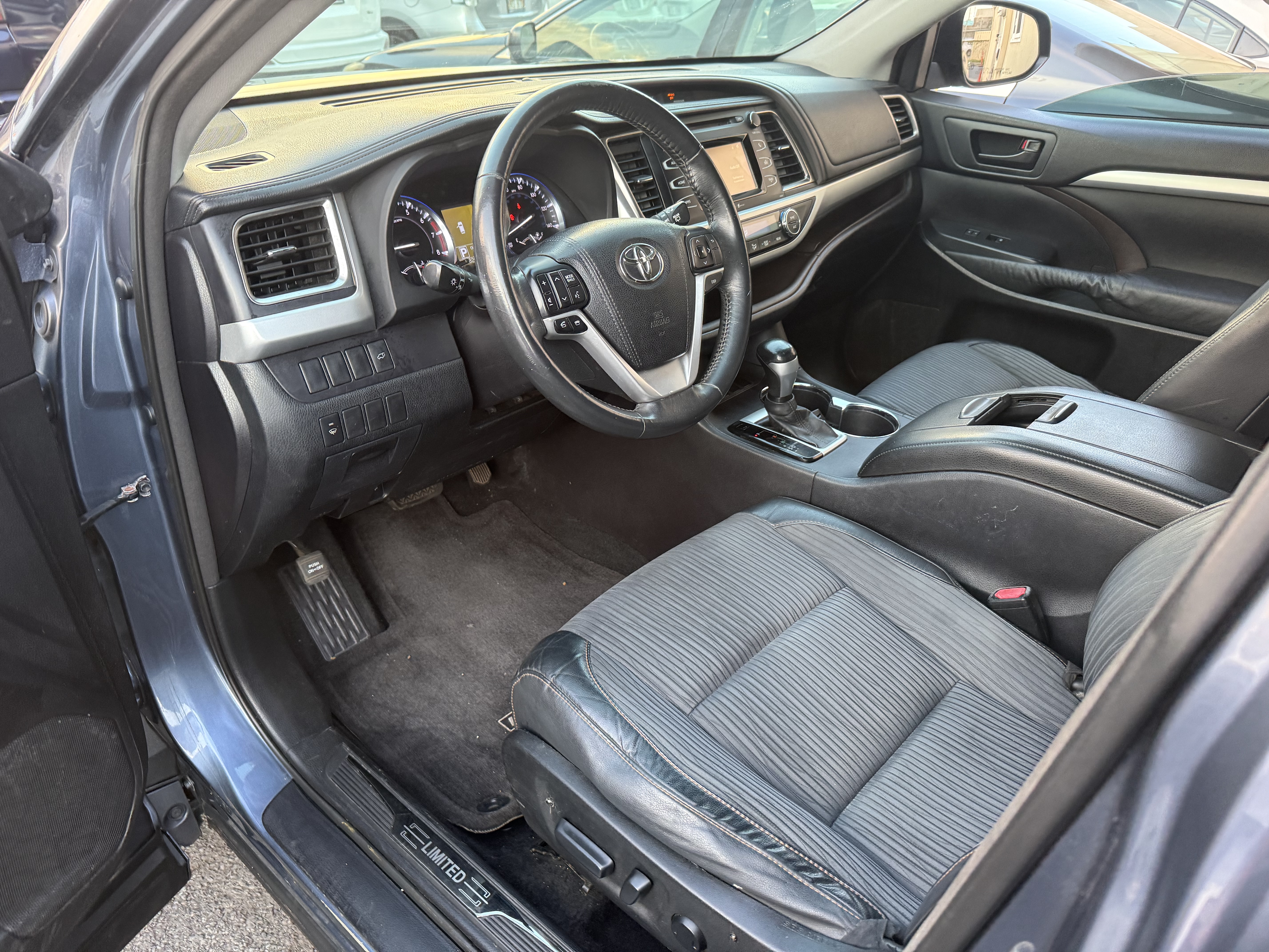 2015 Toyota Highlander