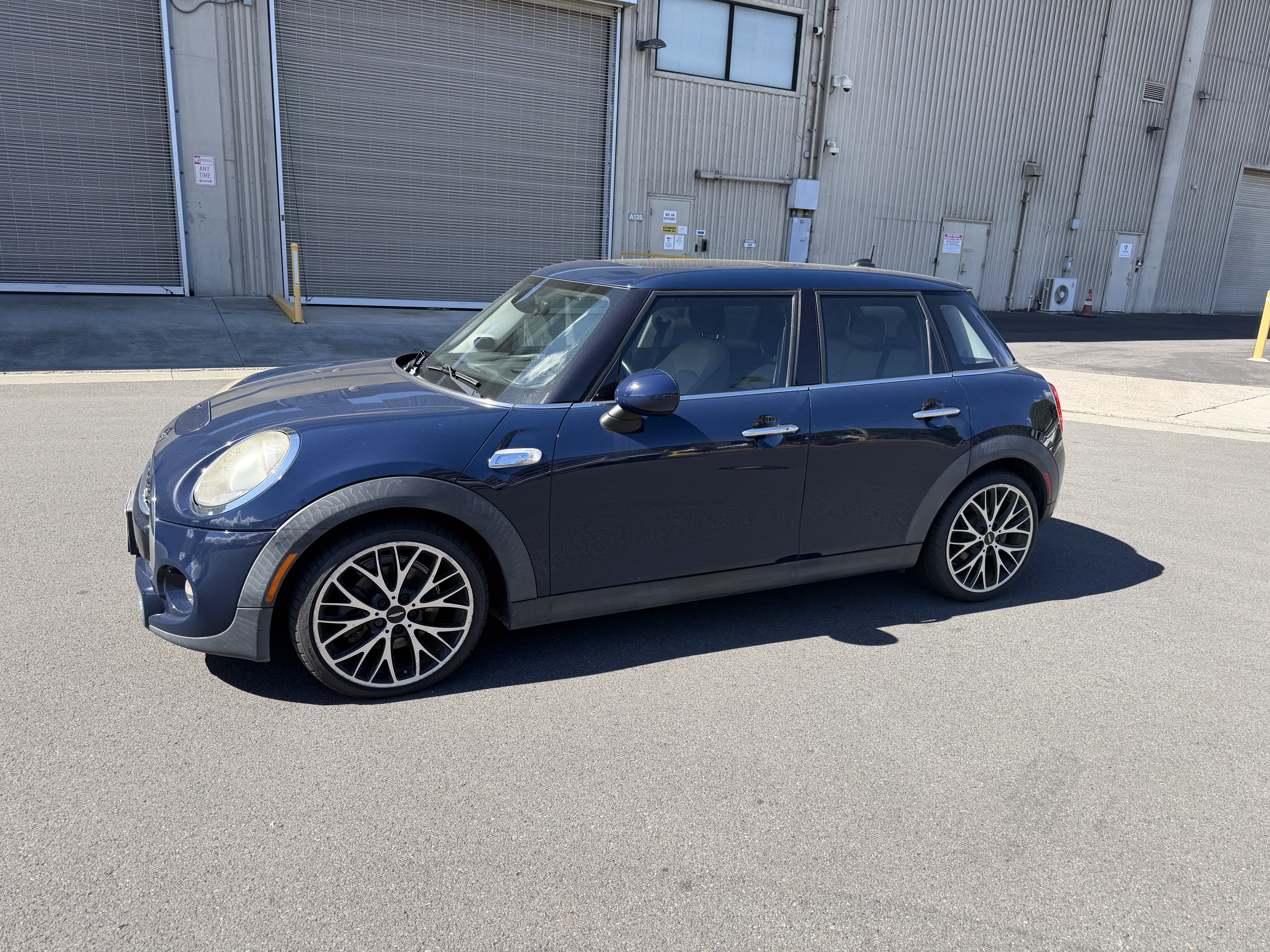 2016 MINI Cooper