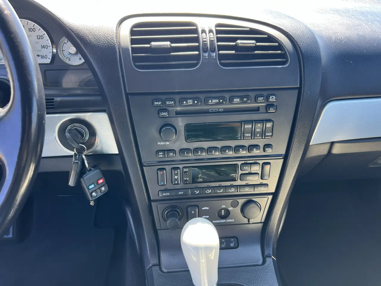2003 Ford Thunderbird
