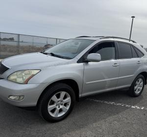 2004 Lexus RX 330 image 1