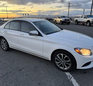 2015 Mercedes-Benz C300 image 3