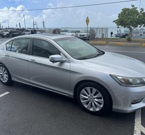 2013 Honda Accord image 1