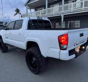 2016 Toyota Tacoma image 4