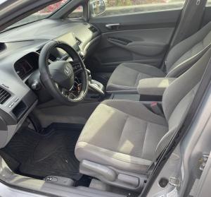 2011 Honda Civic image 4