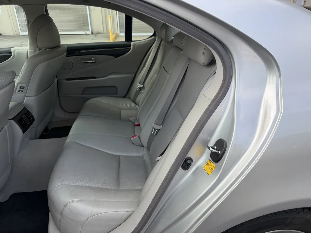 Image 8 for listing 4119