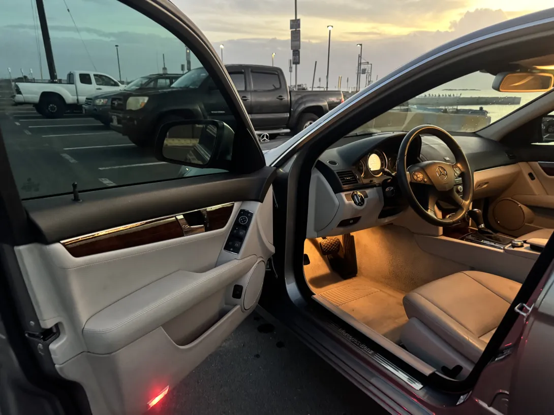 Image 5 for listing 4072