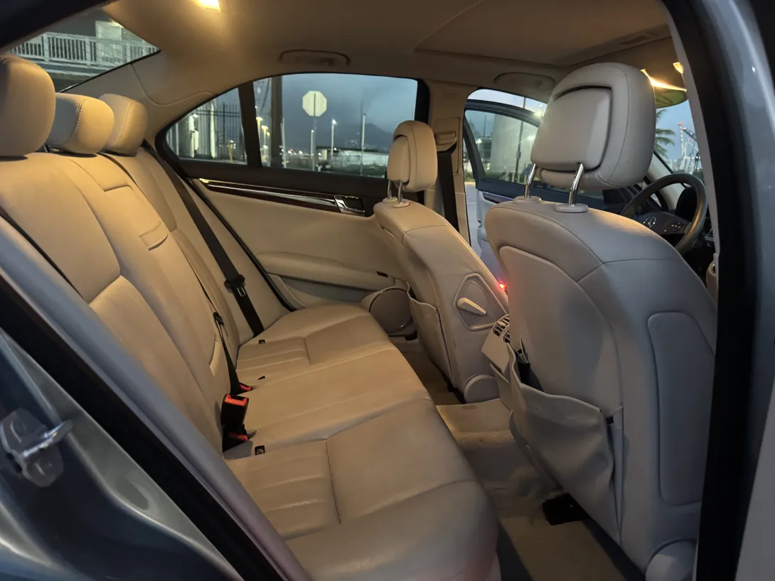 Image 7 for listing 4072