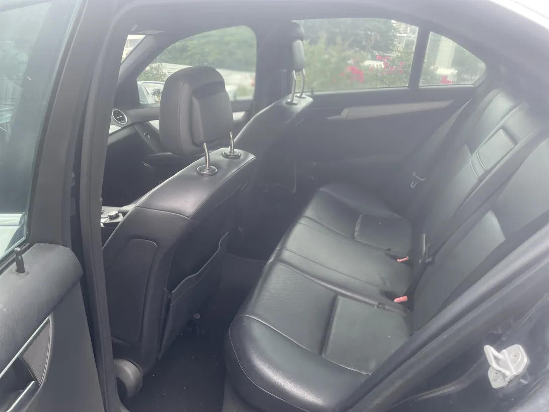 Image 5 for listing 4074