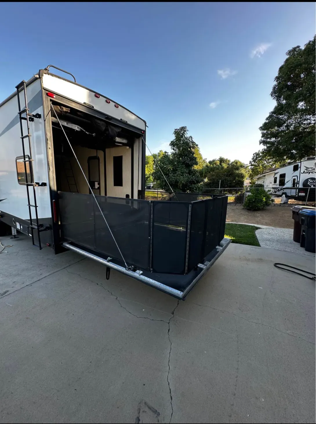 Image 2 for listing 4018