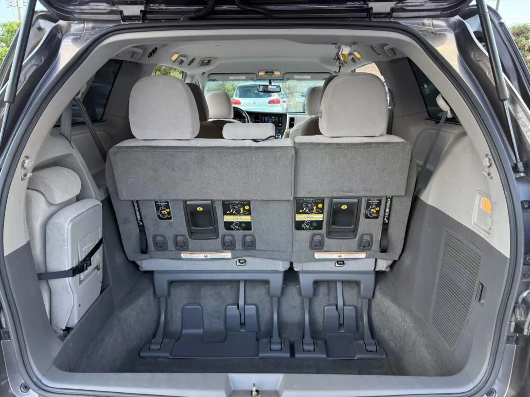 Image 8 for listing 4302