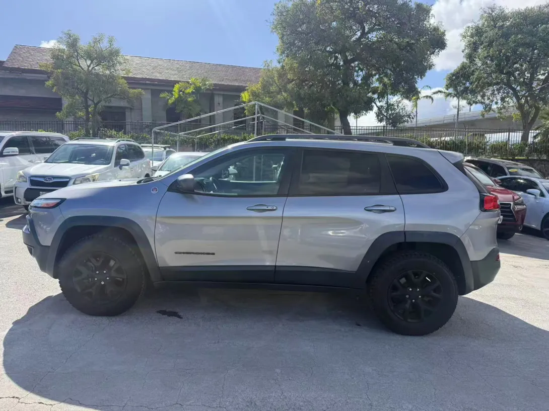 Image 2 for listing 4326