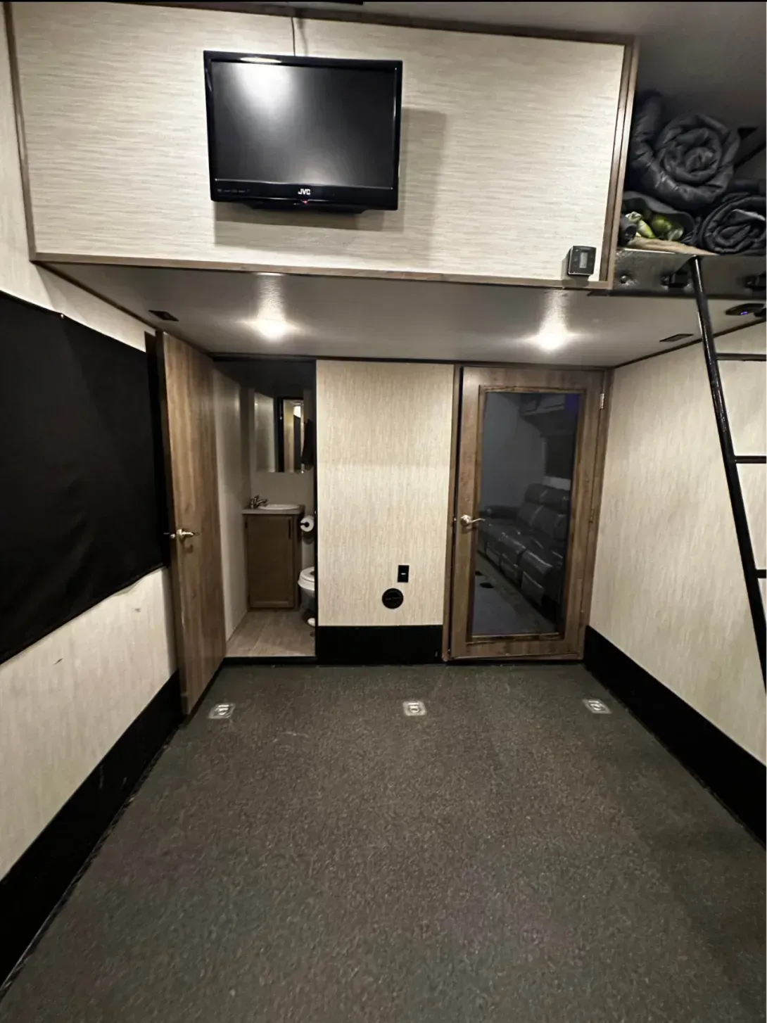 Image 3 for listing 4342