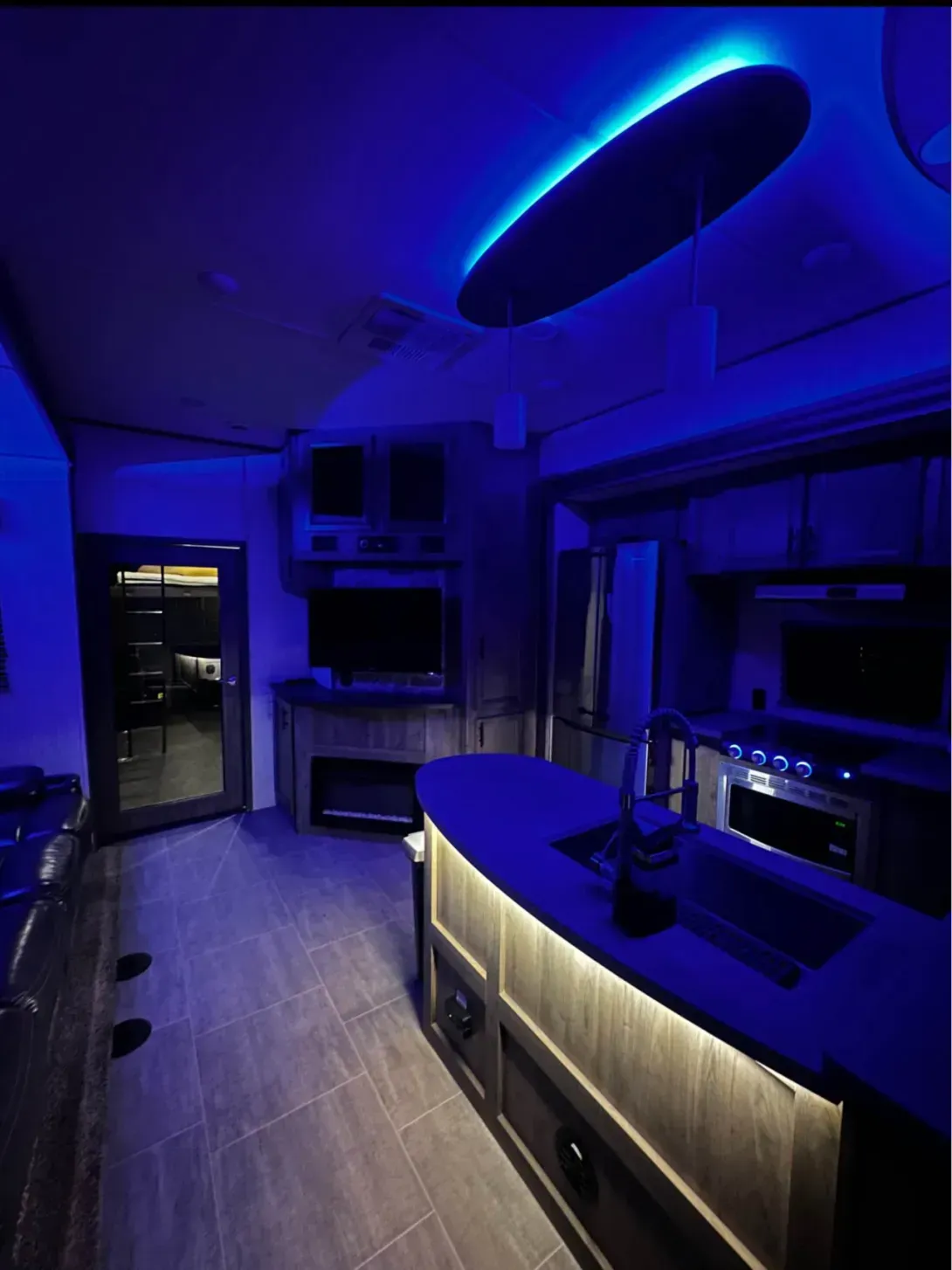 Image 2 for listing 4342